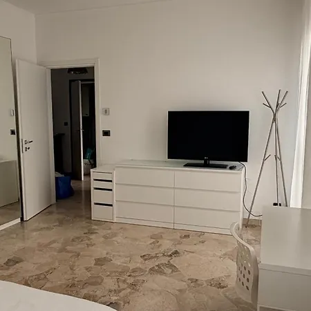 게스트하우스 Casa Alisella 3*